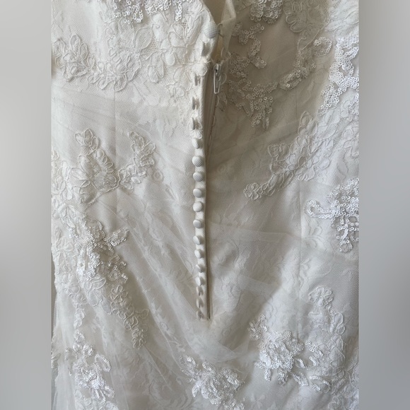 Maggie Sottero ‘Theda’ Wedding Dress Sz 12 Ivory - Picture 12 of 16